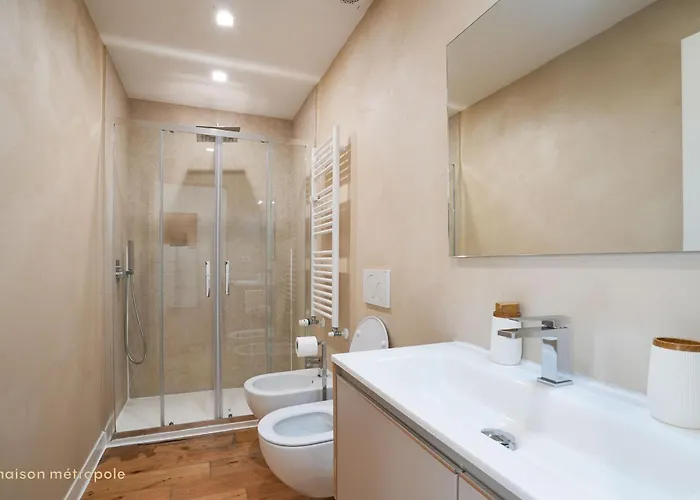 Daverio Business House